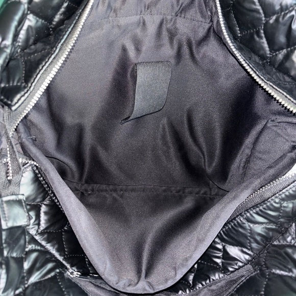 Rachel Zoe quilted black computer/handbag shoulder bag with suitcase loop - Picture 5 of 9